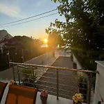 Akrotiri Luxury Apart-hotel 3*