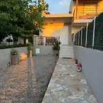 Aparthotel Akrotiri Luxury Trapeza (Peloponnese)