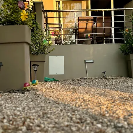 Апарт-отель Akrotiri Luxury Trapeza (Peloponnese)