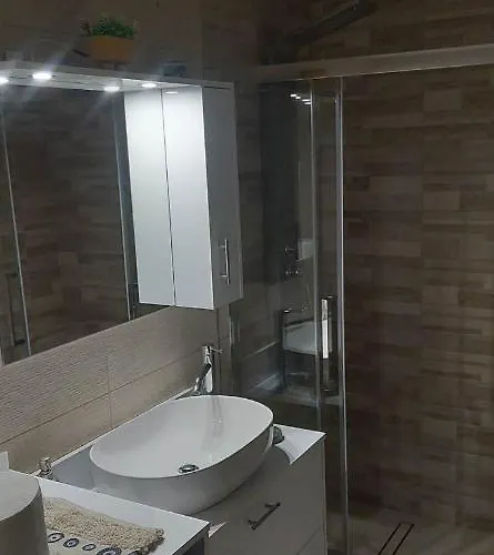 Apart-hotel Akrotiri Luxury