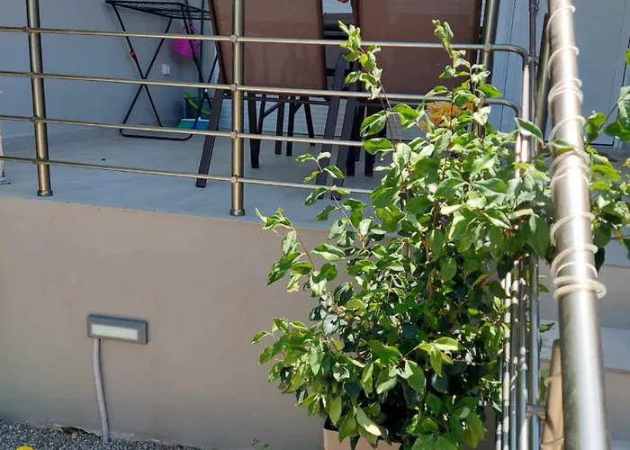 Akrotiri Luxury 3* Trapeza (Peloponnese)